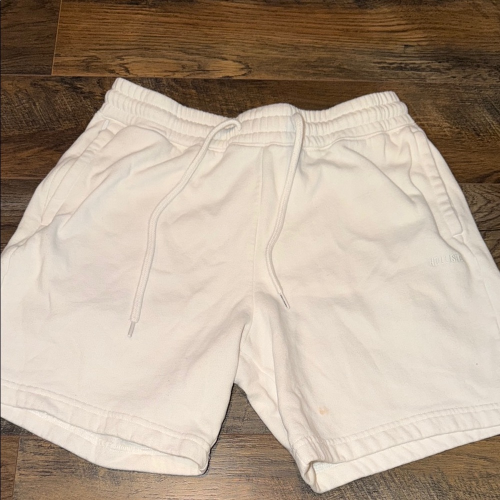 Men's Hollister white Drawstring shorts